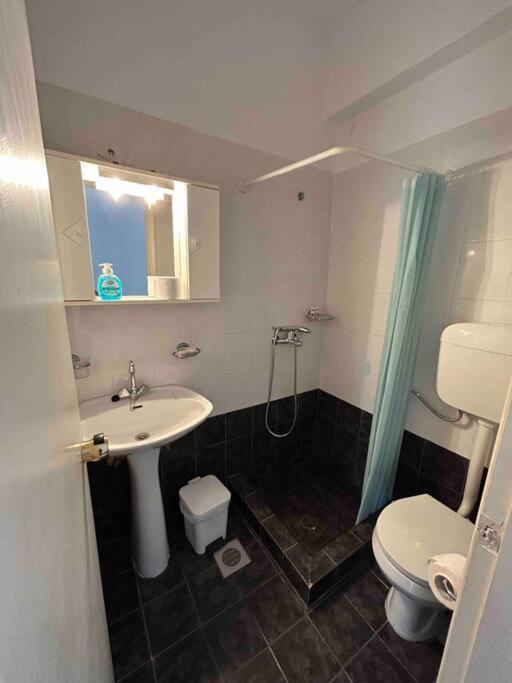Cozy Studio In Skala, Agistri Lejlighed Eksteriør billede