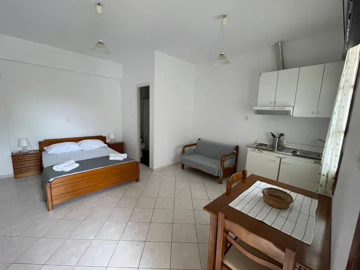 Cozy Studio In Skala, Agistri Lejlighed Eksteriør billede